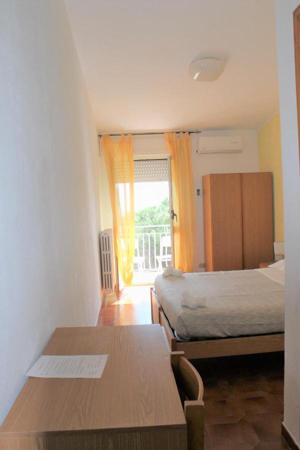 Piccolo Hotel Nuova Gestione Cala Gonone Exterior foto