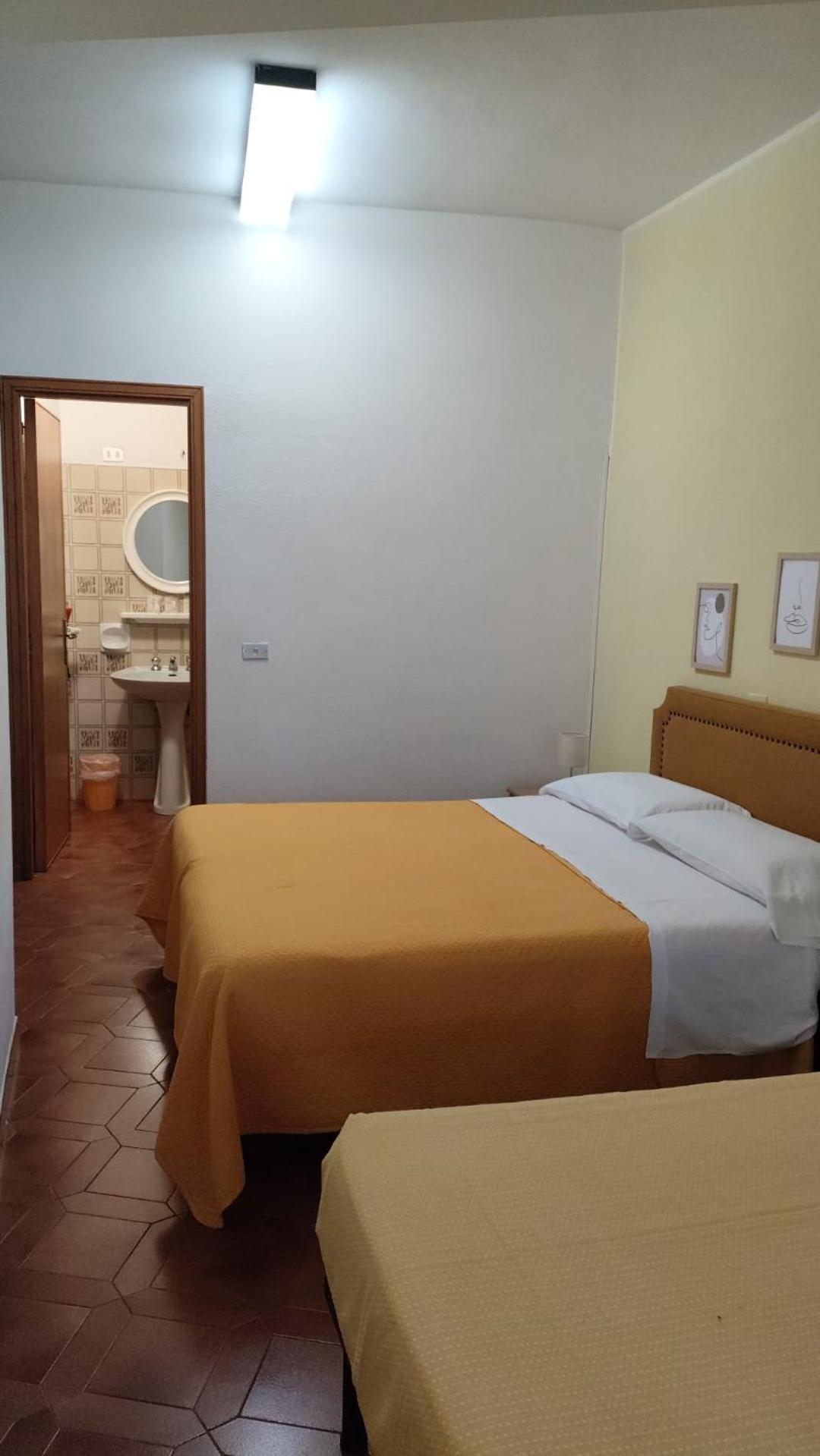Piccolo Hotel Nuova Gestione Cala Gonone Exterior foto
